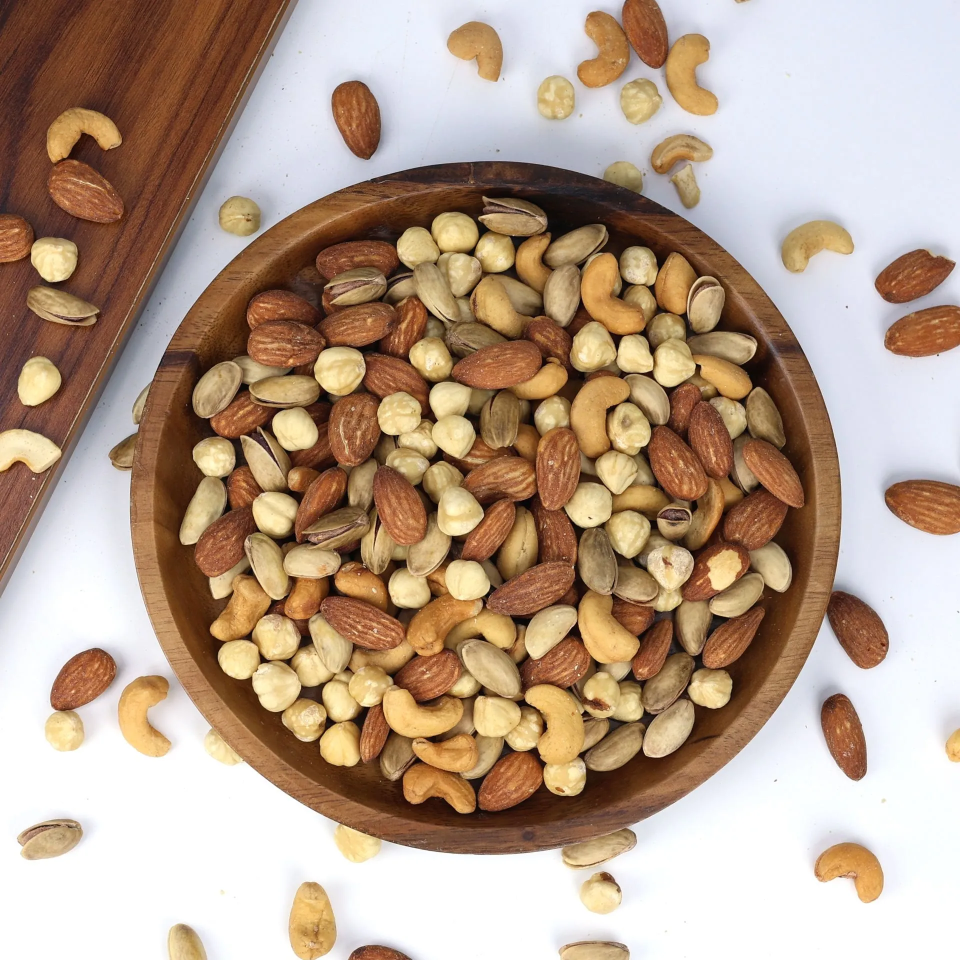 Karışık Kuruyemiş Gold (Antep Fıstığı, Fındık, Badem, Kaju)
